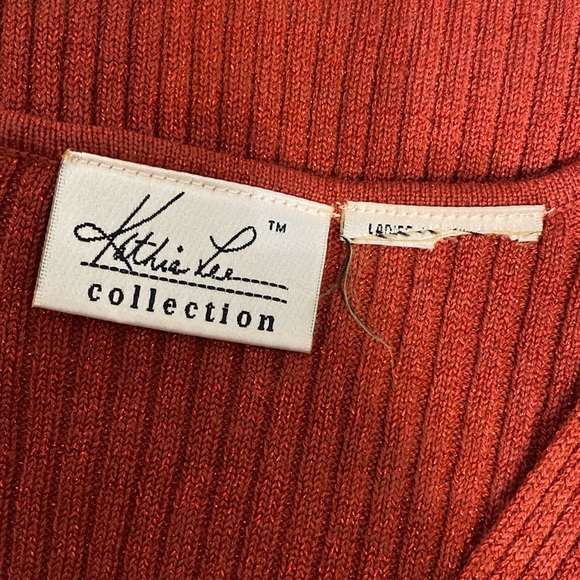 Kathy Lee shortsleeved red brick metallic sweater - Size Medium - Picture 5 of 9